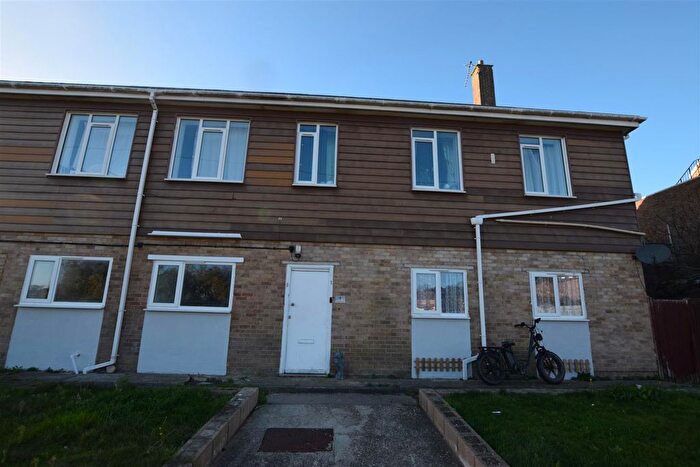 1 Bedroom Flat To Rent In The Malvern, Hastings, TN34