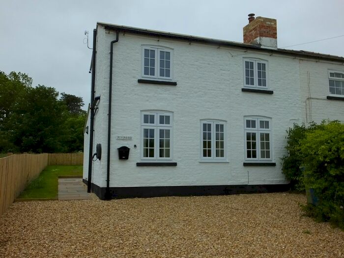 2 Bedroom Semi-Detached House To Rent In Swallow Road, Thorganby, DN37