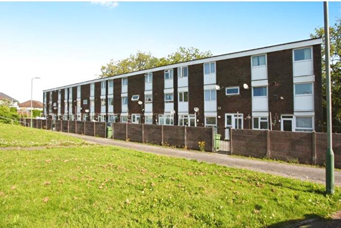 3 Bedroom Maisonette To Rent In Caerphilly, CF83