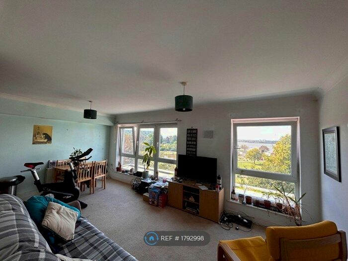 1 Bedroom Flat To Rent In Aurora Court, Gravesend, DA12