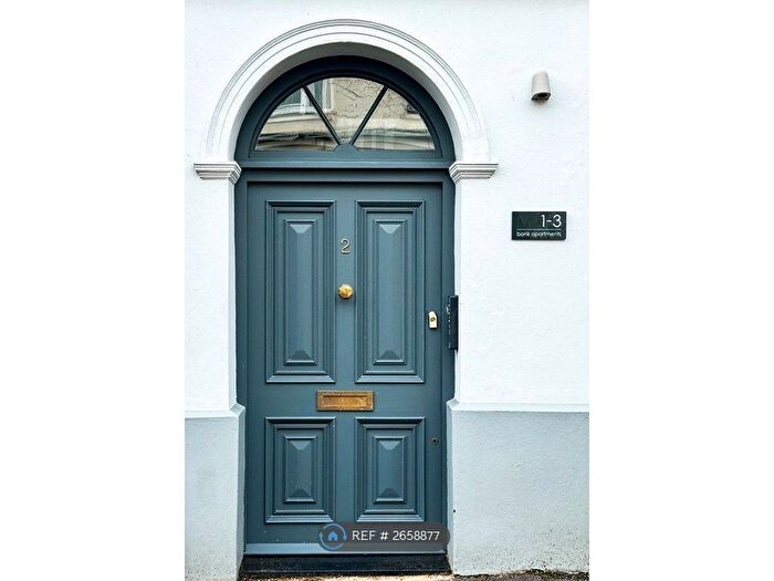 2 Bedroom Maisonette To Rent In Bank Street, Hythe, CT21