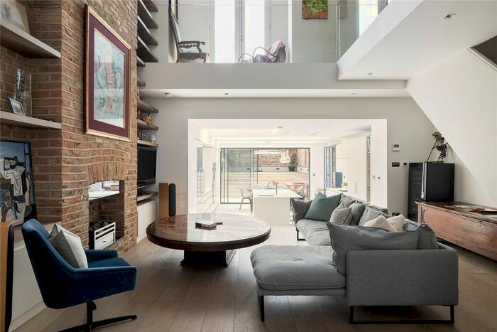 4 Bedroom Terraced House To Rent In Blythe Road, London, W14