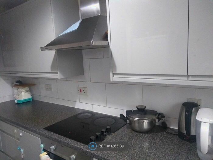 1 Bedroom Flat To Rent In Goodmayes, Ilford, IG3