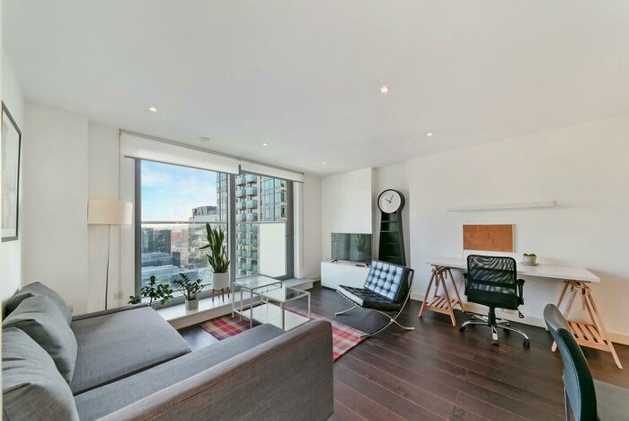 1 Bedroom Apartment To Rent In West Tower, Pan Peninsula Square, Canary Wharf, E14