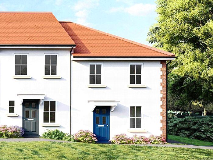 3 Bedroom Semi Detached House For Sale In Lacey Avenue, Bideford, Devon, EX39