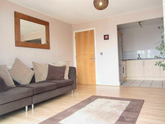 2 Bedroom Apartment To Rent In Bath Row, City Centre, B15