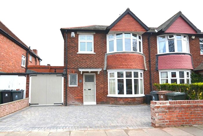 3 Bedroom Semi-Detached House To Rent In Deneholm, Monkseaton, Tyne And Wear, NE25