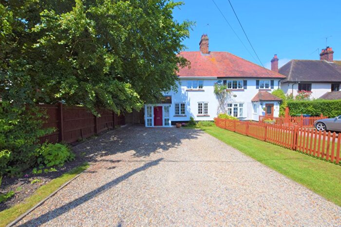 4 Bedroom Semi-Detached House To Rent In Picts Lane, Princes Risborough, HP27