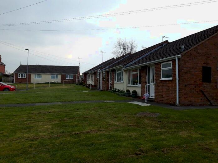 1 Bedroom Bungalow To Rent In Burton Crescent, ST10