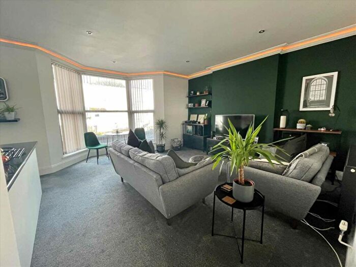 1 Bedroom Flat To Rent In Priory Road, Plymouth, Devon, PL3