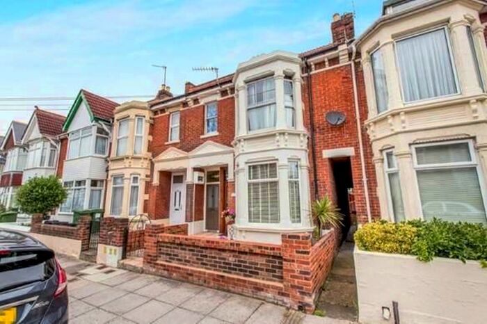 3 Bedroom Flat To Rent In Oriel Road, Portsmouth, PO2