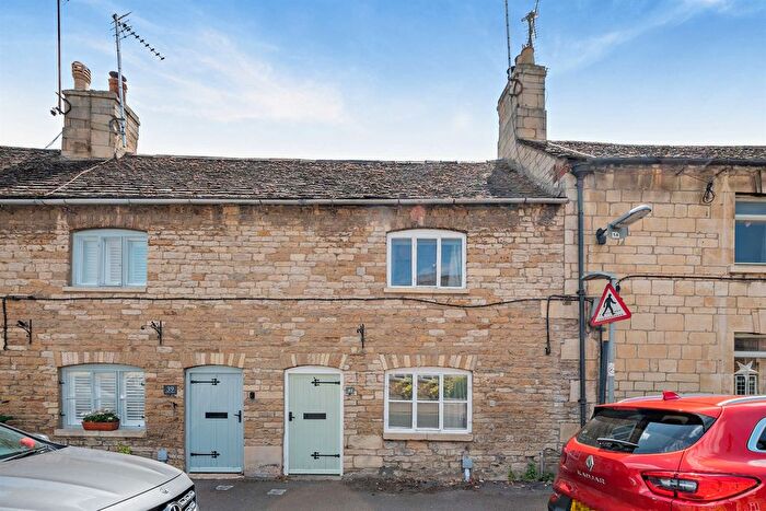 1 Bedroom Cottage For Sale In High Street, Ketton, Stamford, PE9