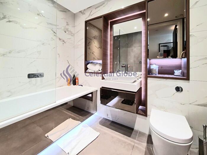 1 Bedroom Flat To Rent In Piazza Walk, London, E1