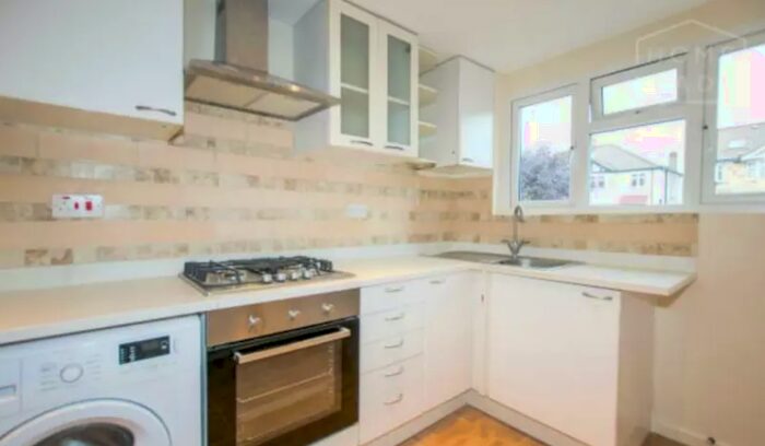 1 Bedroom Flat To Rent In Burnley Road, London, NW10