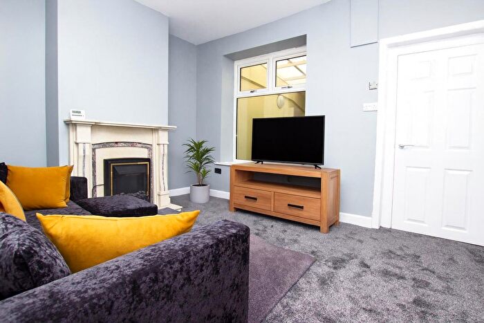 2 Bedroom End Of Terrace House To Rent In Pitville Street, Darwen, BB3