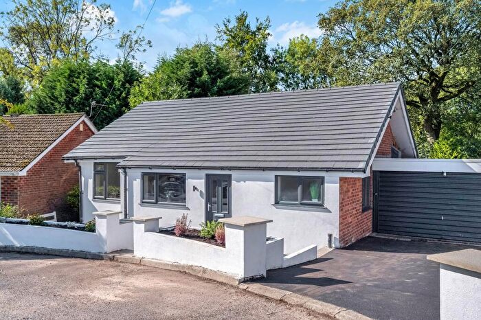 3 Bedroom Detached Bungalow For Sale In Brookside Walk, Radcliffe, M26
