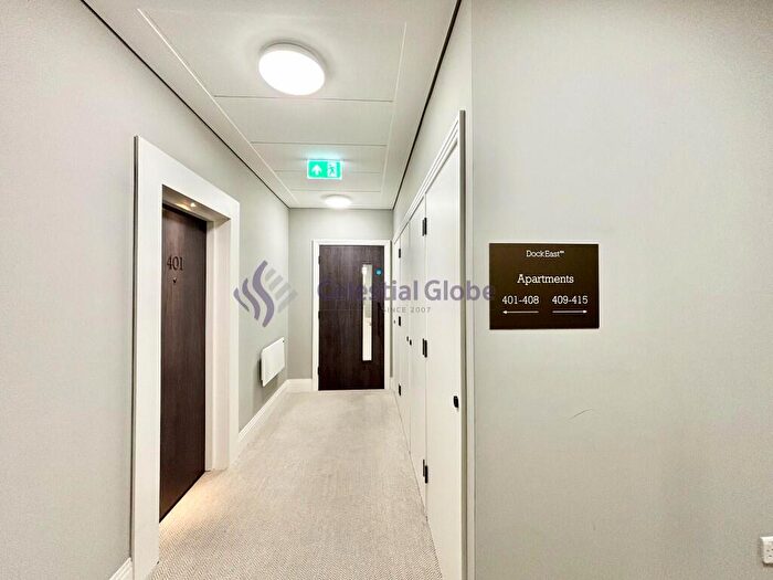 2 Bedroom Flat To Rent In Selsdon Way, London, E14