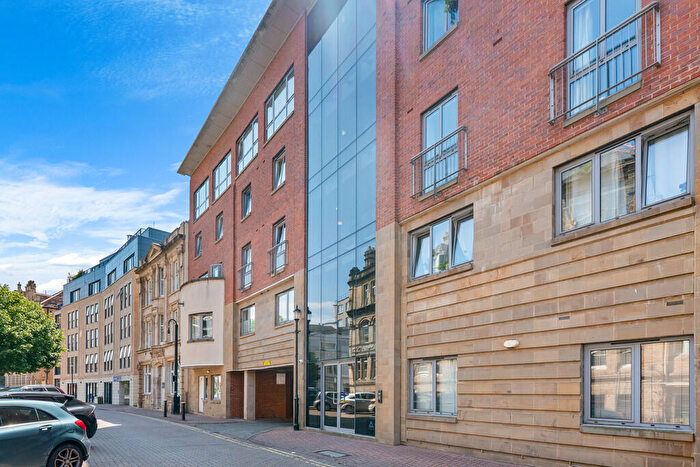 2 Bedroom Apartment For Sale In St Stephens Mansions, Mount Stuart Square, Cardiff Bay, CF10