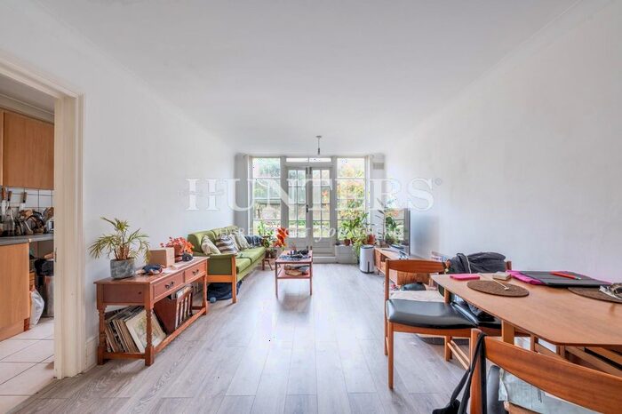 2 Bedroom Flat To Rent In Dynevor Road, London, N16