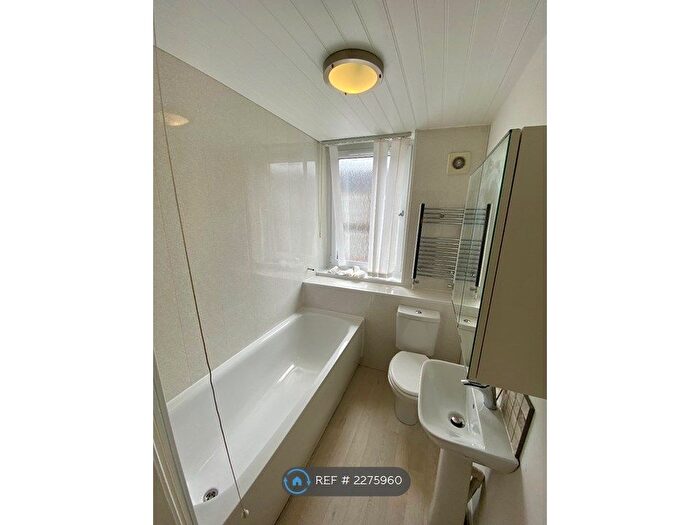 7 Bedroom Terraced House To Rent In Minister Street, Cardiff, CF24