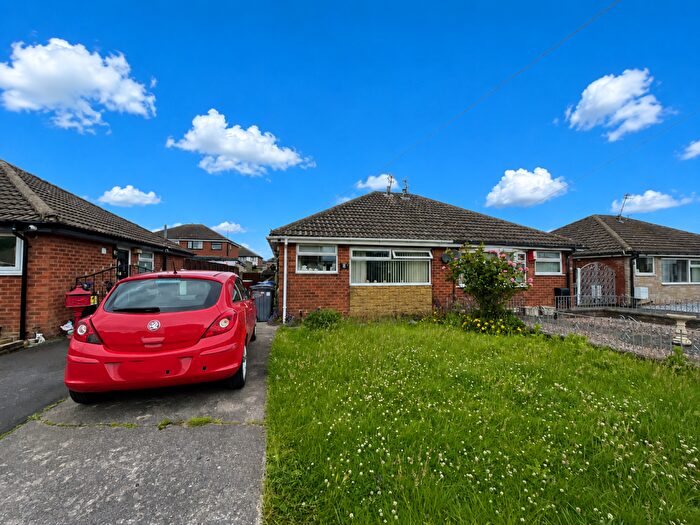 2 Bedroom Bungalow For Sale In Pavey Close, South Shore, FY4