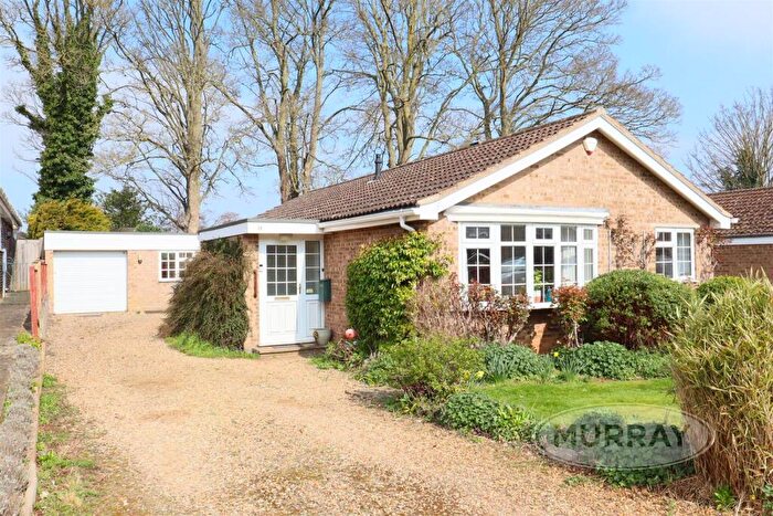 3 Bedroom Detached Bungalow For Sale In Poplar Close, Uppingham, LE15