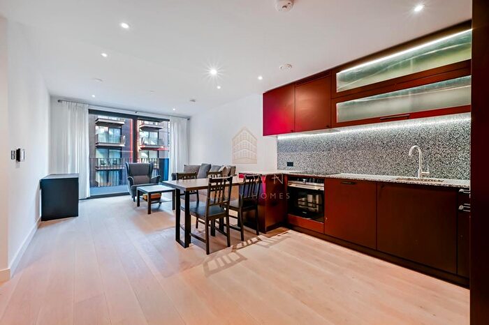 2 Bedroom Flat To Rent In Legacy Building, Embassy Gardens, SW11