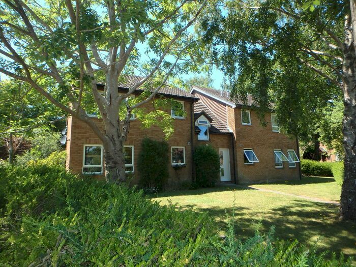 1 Bedroom Studio To Rent In Bankhill Drive, Lymington SO41