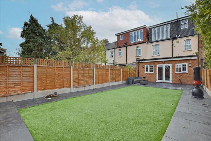 5 Bedroom Terraced House For Sale In Fordel Road, Catford, London, SE6