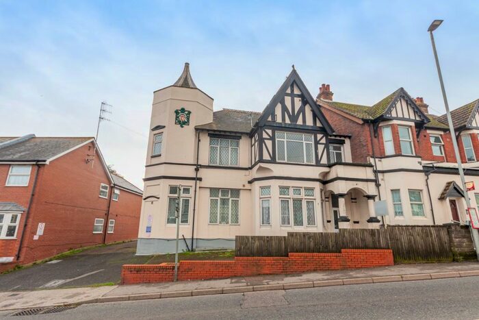 2 Bedroom Flat To Rent In Flat, Brighton Road, Newhaven, BN9