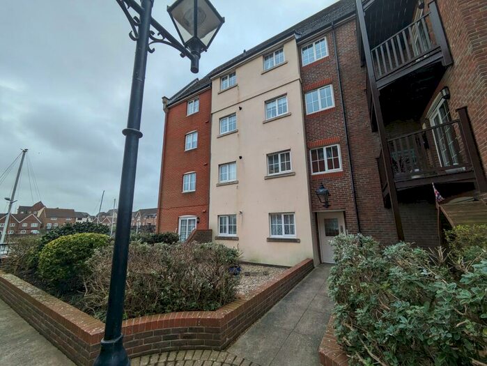 2 Bedroom Flat To Rent In Canary Quay, Eastbourne, BN23