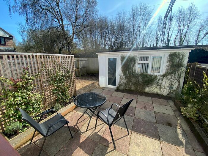 2 Bedroom Property To Rent In Cae Tymawr, Whitchurch, Cardiff, CF14