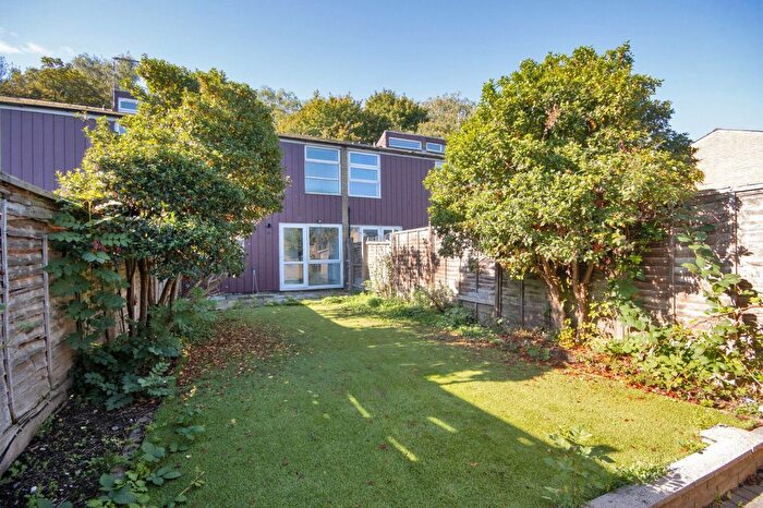 3 Bedroom Terraced House For Sale In Millfield, New Ash Green, DA3