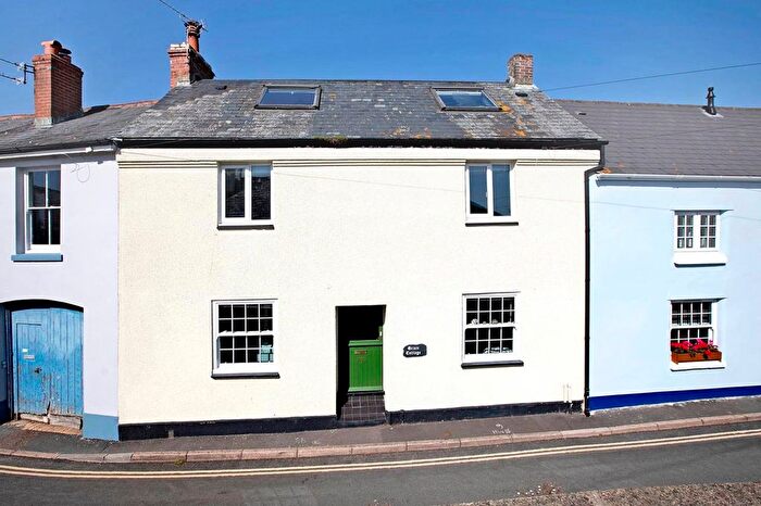 4 Bedroom Cottage For Sale In Fore Street, Bishopsteignton, TQ14