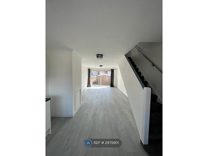 2 Bedroom Terraced House To Rent In Seagull Road, Rochester, ME2