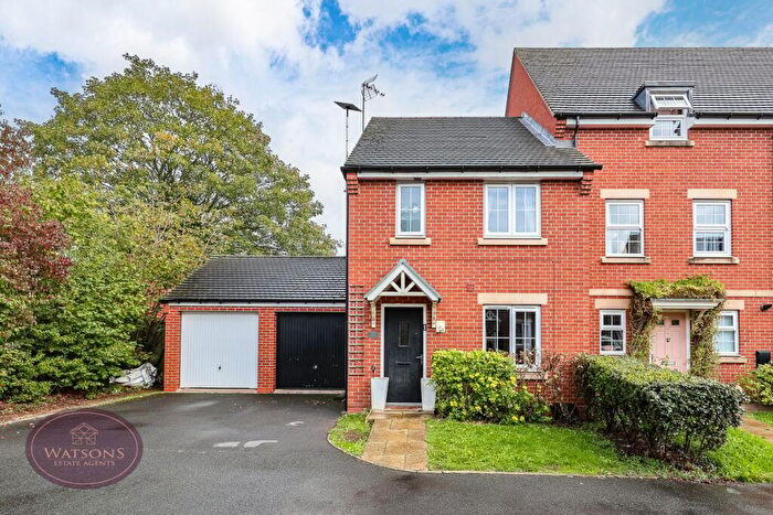 3 Bedroom Town House For Sale In Dexters Grove, Hucknall, Nottingham, NG15