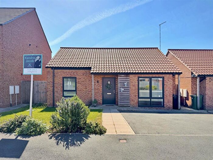 2 Bedroom Detached Bungalow For Sale In Taiga Place, Rhodesia, Worksop, S80
