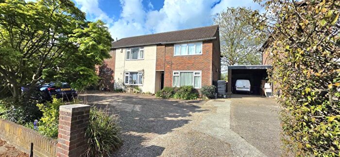 Studio For Sale In London Road, Enfield, EN2