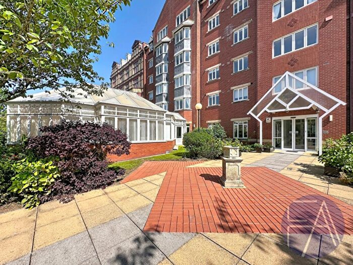 2 Bedroom Apartment For Sale In Forum Court, Lord Street, Southport, PR8