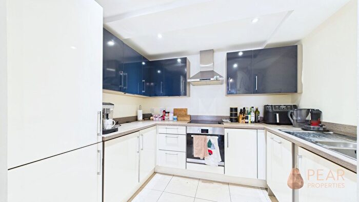 1 Bedroom Flat To Rent In Field Row, Worthing, BN11