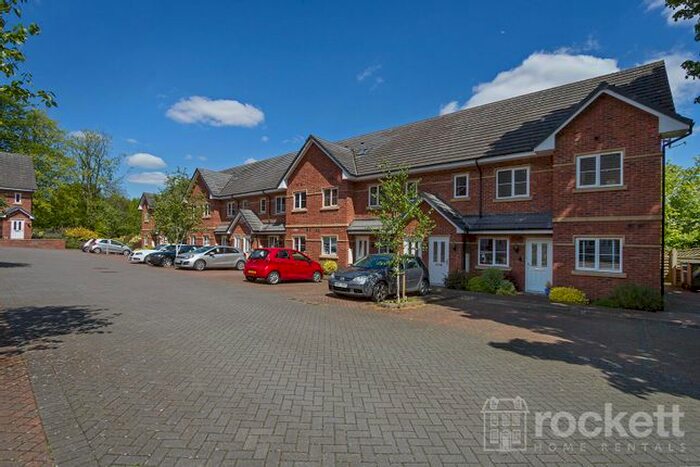 2 Bedroom Flat To Rent In Kingsley Hall, Lymewood Close, Newcastle Under Lyme, ST5