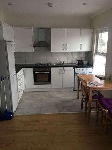 1 Bedroom Flat To Rent In Atherton Road, Stratford, E7