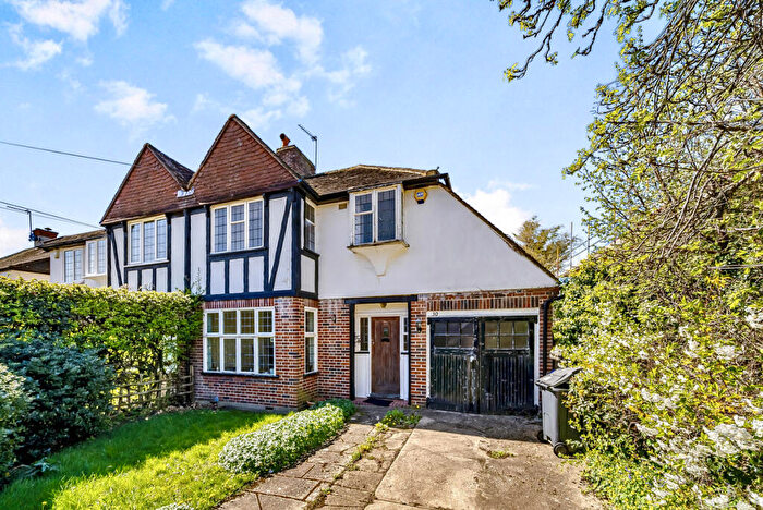 3 Bedroom Semi-Detached House For Sale In Beechcroft Avenue, New Malden, KT3