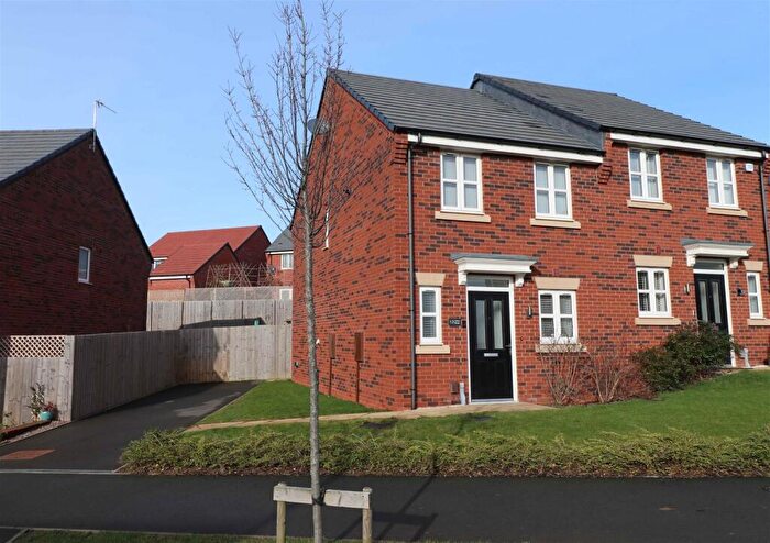 2 Bedroom Semi-Detached House For Sale In Sykes Road, Hampton Magna, Warwick, CV35