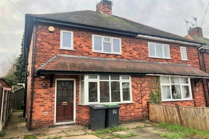 3 Bedroom Property To Rent In Beeston, Nottingham, NG9