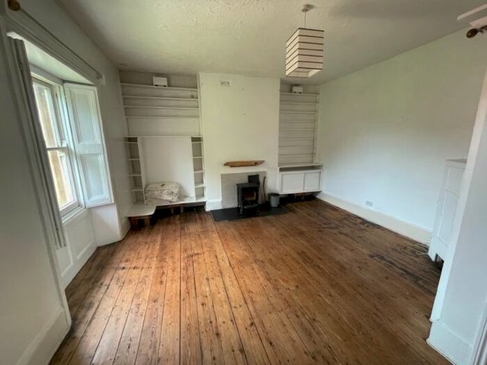 1 Bedroom Flat To Rent In The Hill, Langport, TA10