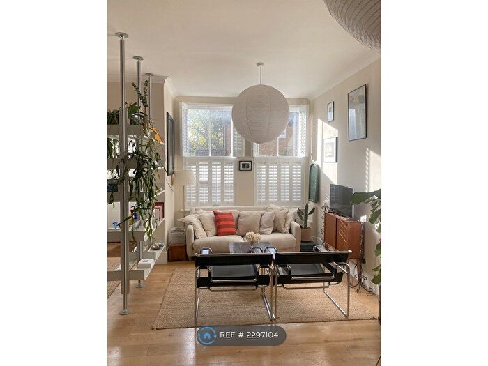 3 Bedroom Terraced House To Rent In Upland Road, London, SE22