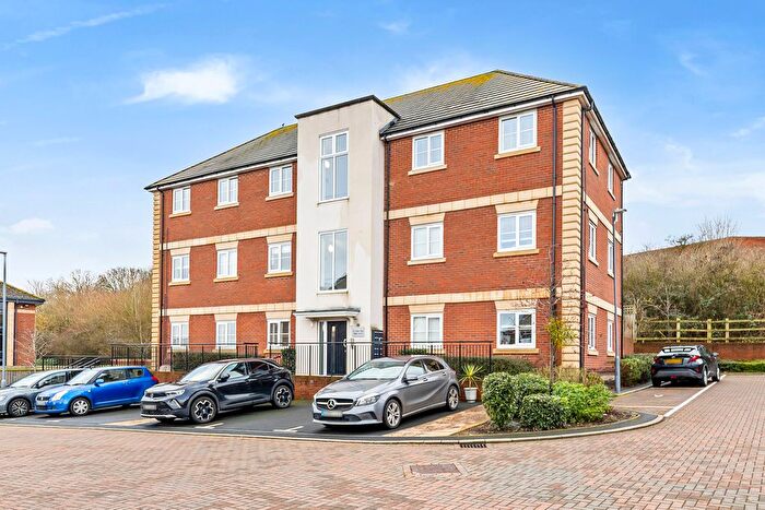 1 Bedroom Flat For Sale In Osier Way, Olney, MK46