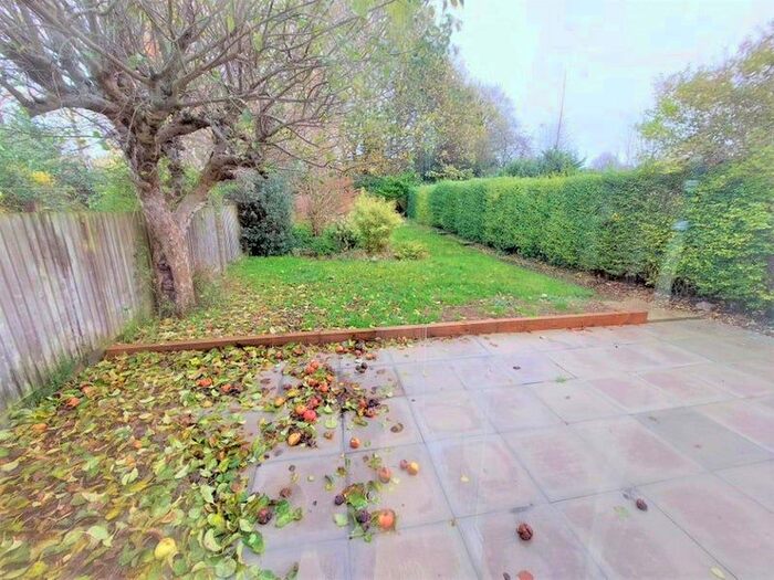 1 Bedroom Semi-Detached House To Rent In Bodenham Road, Allens Cross, B31