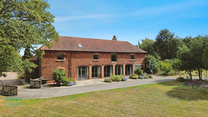 6 Bedroom Barn Conversion For Sale In Retford Road, Blyth, Worksop, S81